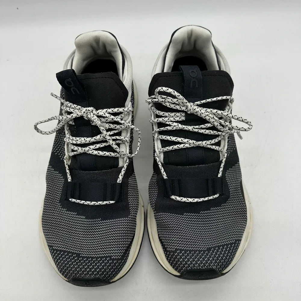 On Running 26.99677 Womens Size 9.5 Black White Cloudnova Sneaker Athletic Shoes